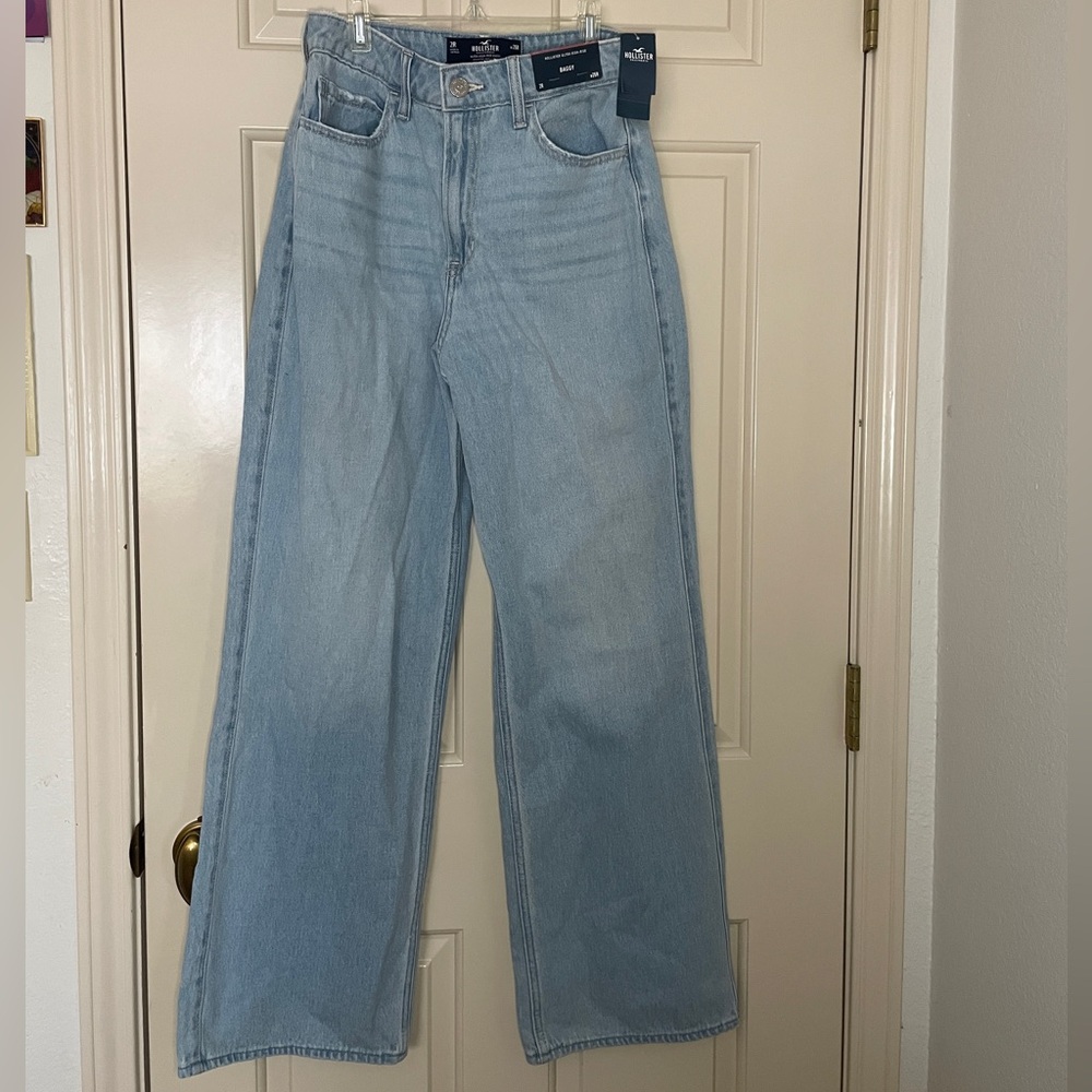 NWT Hollister Baggy Denim Jeans